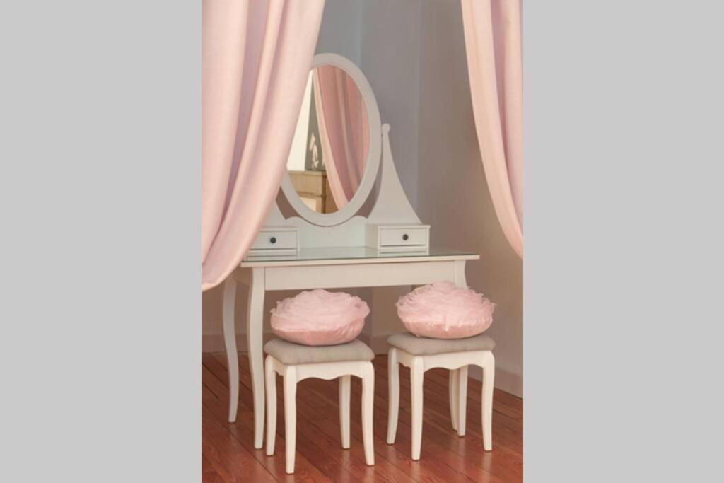 Chez La Tante Louise - Appartement Prive De Charme Passenans Exteriér fotografie